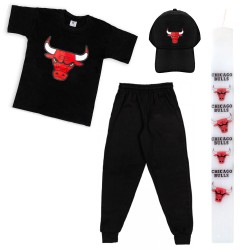 Παιδικό Σετ Κοντομανικο-Φορμα Με Καπελο Chicago Bulls + Λαμπάδα Παιδικό Σετ Κοντομανικο-Φορμα Με Καπελο Chicago Bulls + Λαμπάδα